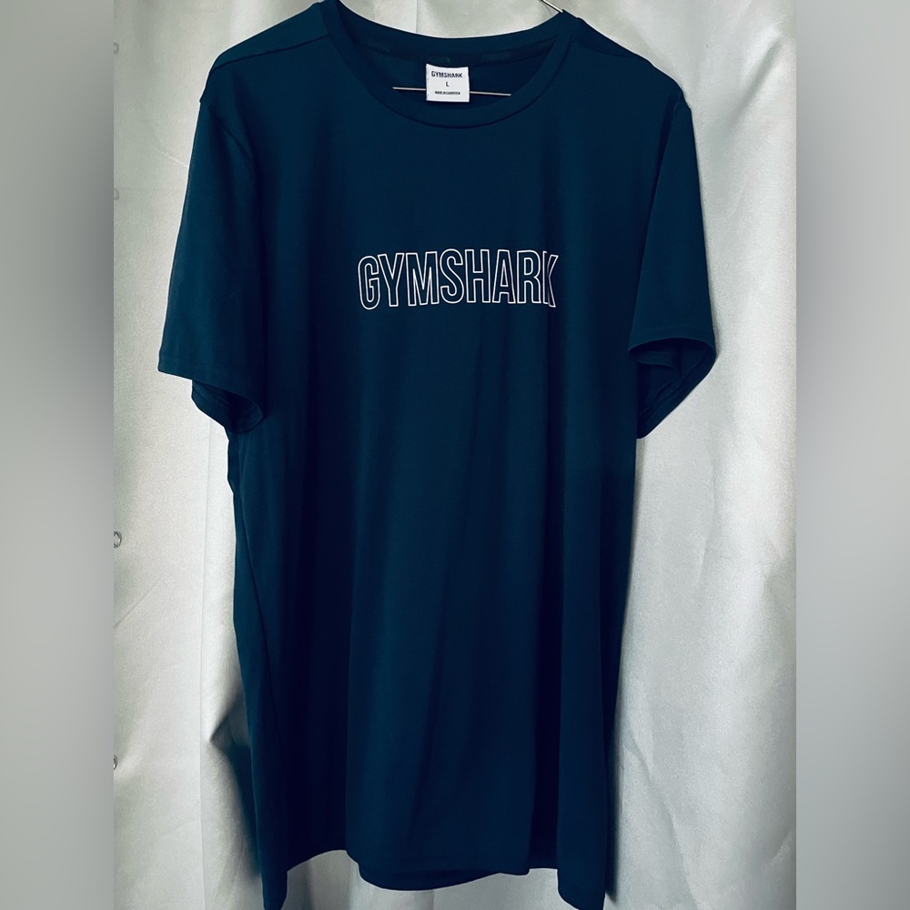 Gymshark Men's Large Navy Blue Short Sleeve shirt VGUC